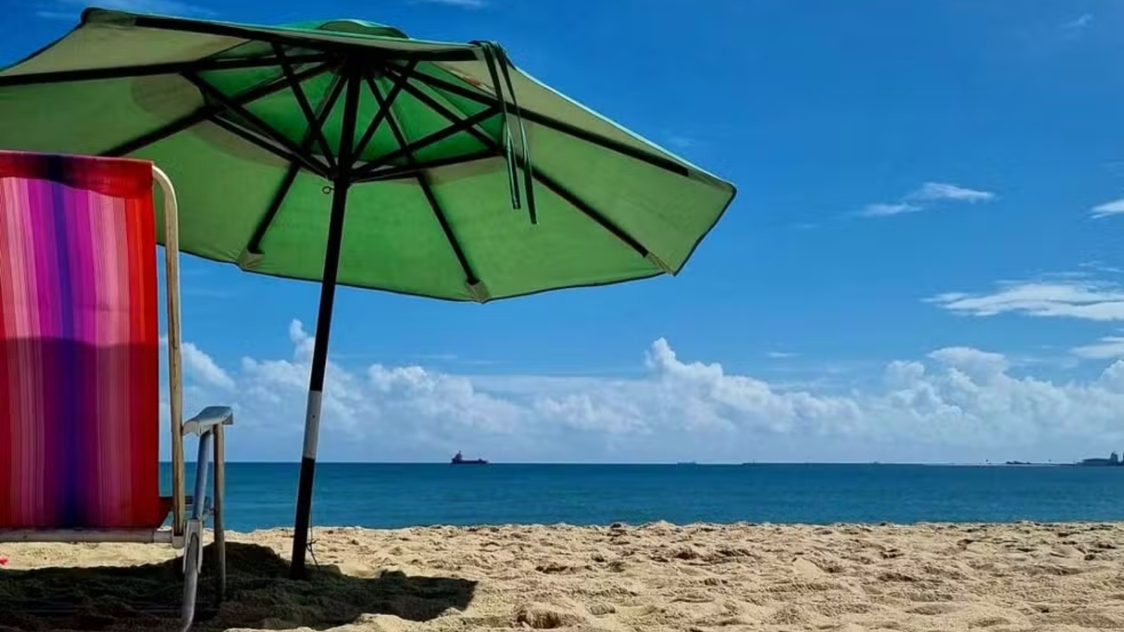 Praia Fortaleza Ceará folga feriado sol — Foto: Divulgação